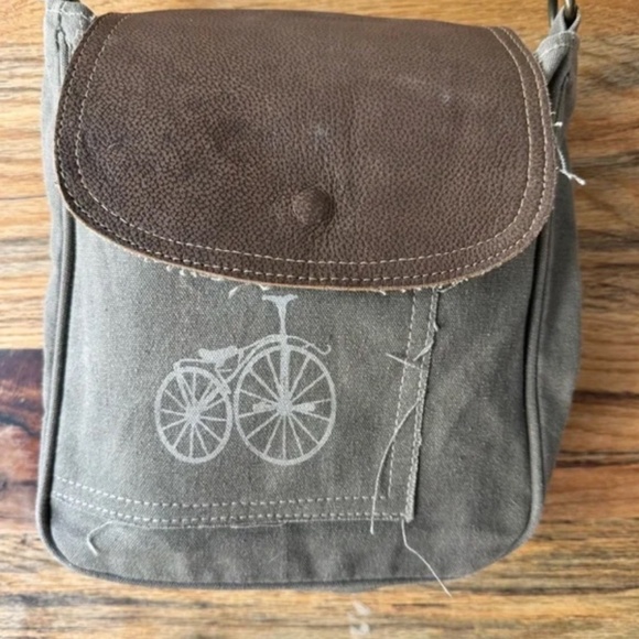 Myra Bag Crossbody – Recycled Canvas & Leather Purse w/ Vintage Bicycle Print - Picture 3 of 3